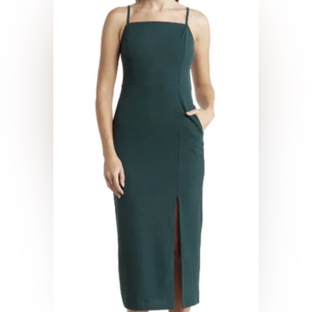 MELLODAY Green Techno Crepe Midi Dress. Size Small. NWT